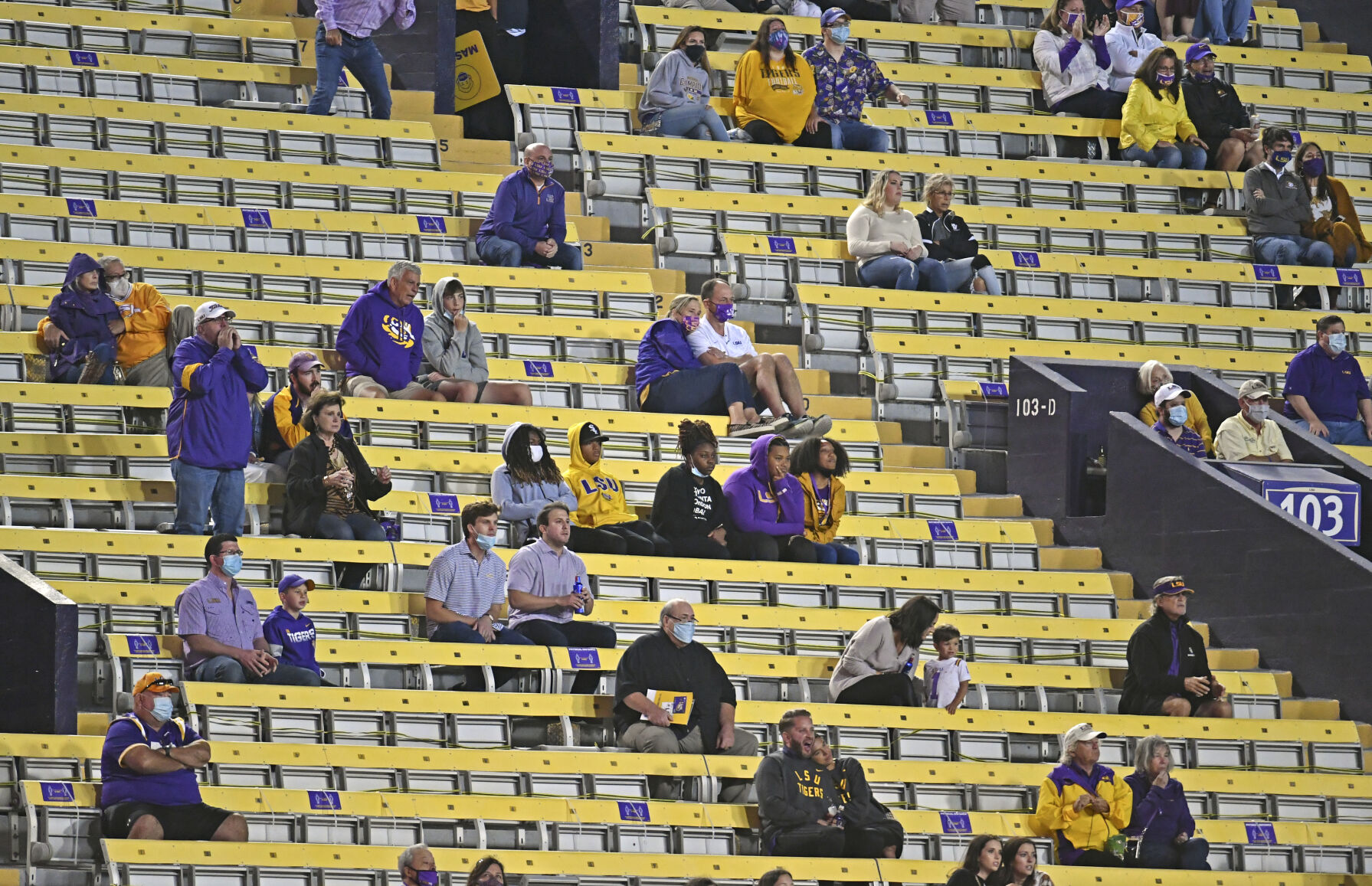 BR.lsucarolina.102520 HS 3428.JPG